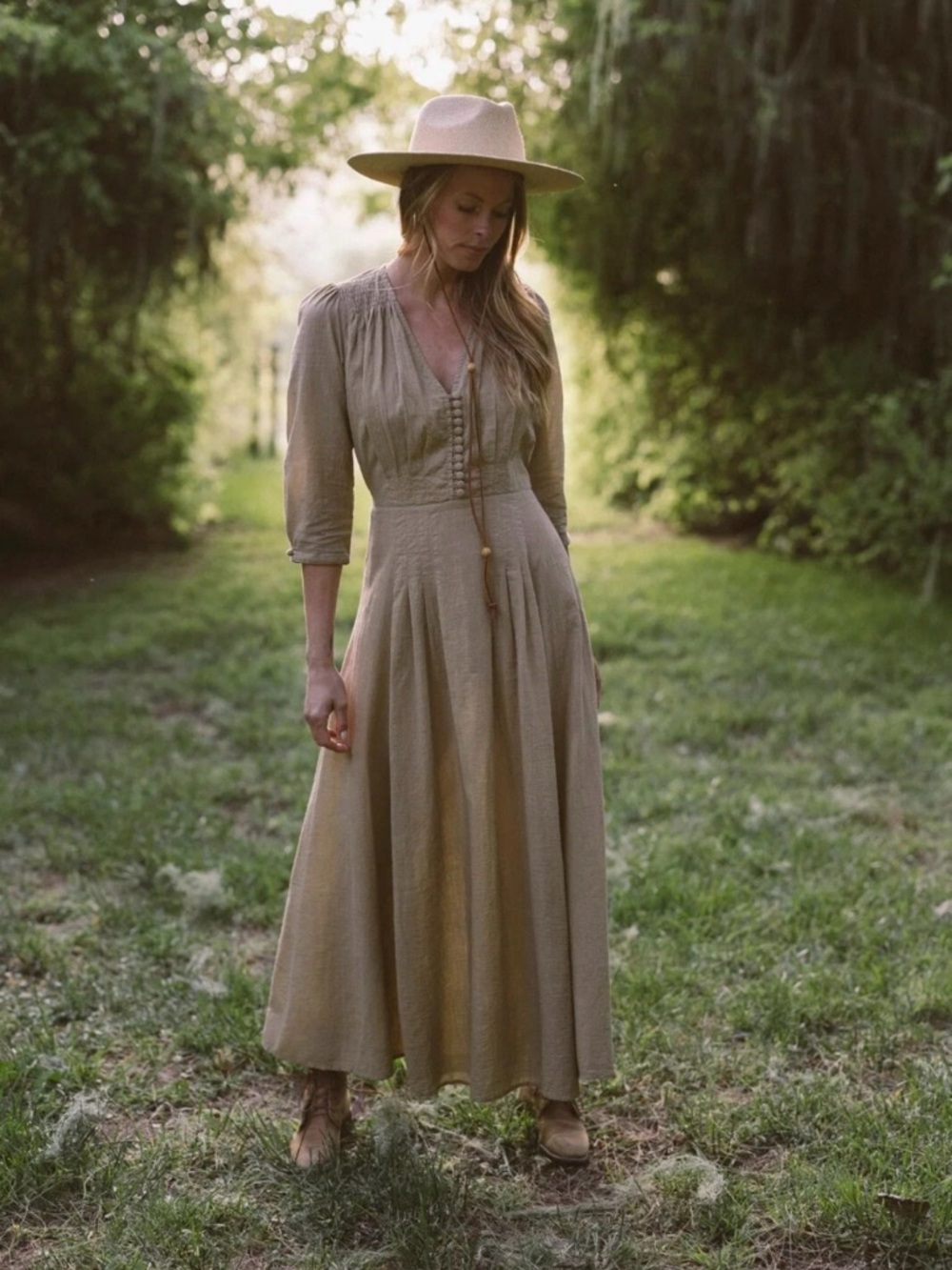 Kara Thoms Olympia Linen Maxi Dress - Sage Green